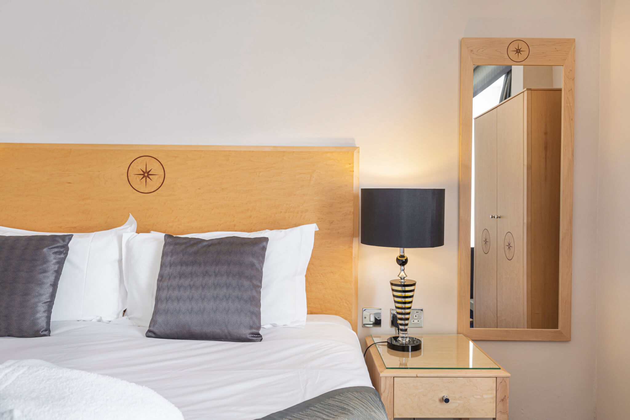 Moorland Hotel Deluxe Double Room Bedside Space scaled